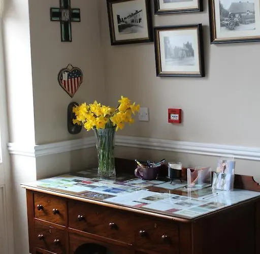 Adare Country House Адэр